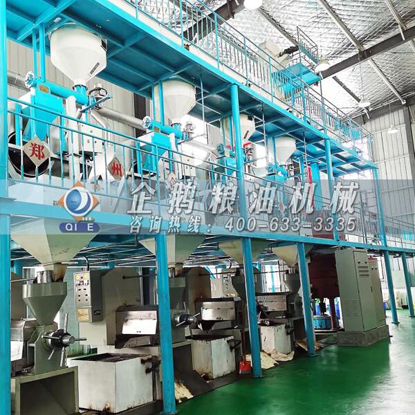 油廠加工設(shè)備有哪些?企鵝榨油機(jī)匠心營(yíng)造(圖1) 油脂加工設(shè)備